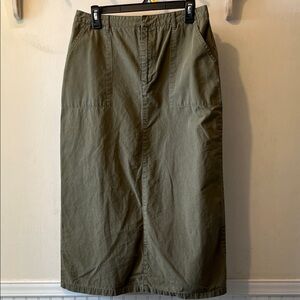 Liz Claiborne olive green skirt